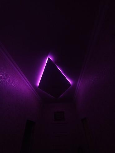 Lent lampalar: Ev yenidir. Ev 1 zal, 3 otaq,1 mətbəx və dəhlizdən ibarətdir. Hamam və — 16