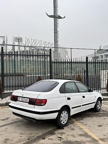 Toyota: Toyota Carina E: 1996 г., 1.8 л, Механика, Бензин, Хэтчбэк — 5