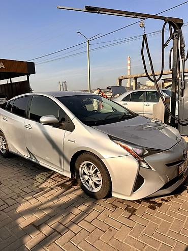 Toyota: Toyota Prius: 2016 г., 1.8 л, Вариатор, Гибрид, Хэтчбэк — 1