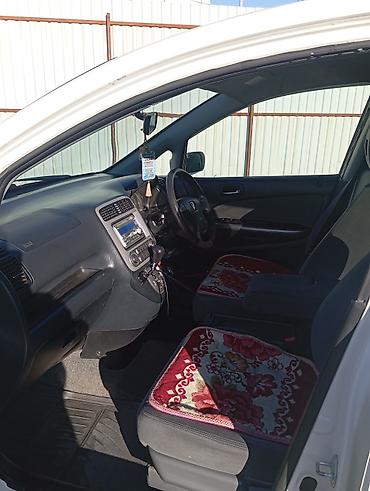 Honda: Honda Stream: 2004 г., 2 л, Автомат, Бензин, Минивэн — 5