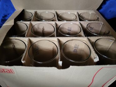 Čaše: Case za pivo Lav premium Bavaria Rastalove. Case vintaz sve na njima — 2