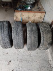 шины 2356516: Комплект из 4 автомобильных шин без дисков. - Тип: легковые