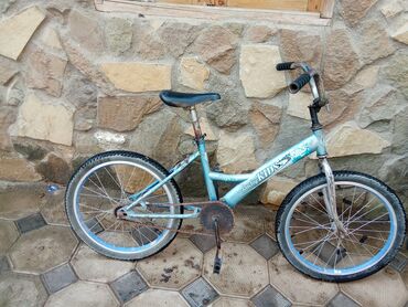Uşaq velosipedləri: İşlənmiş İki təkərli Uşaq velosipedi Adidas, 20", sürətlərin sayı: 20, Ünvandan götürmə