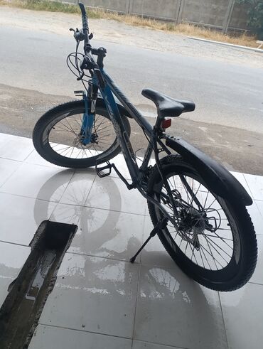 lalafo велосипед: İşlənmiş Şəhər velosipedi 26", sürətlərin sayı: 7, Ünvandan götürmə, Ödənişli çatdırılma