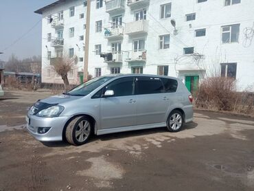 Toyota Ipsum: 2004 г., 2.4 л, Автоматические, Бензин, Минивэн at lalafo.kg Toyota Ipsum: 2004 г., 2.4 л, Автоматические, Бензин, Минивэн