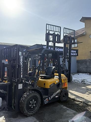 Погрузчики: Погрузчик, LiuGong, Колесный, Вилочный — 1