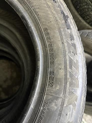 Транспорт: Шины 225 / 55 / R 16, Всесезонная, Б/у, Комплект, Легковые, Польша, Bridgestone — 4