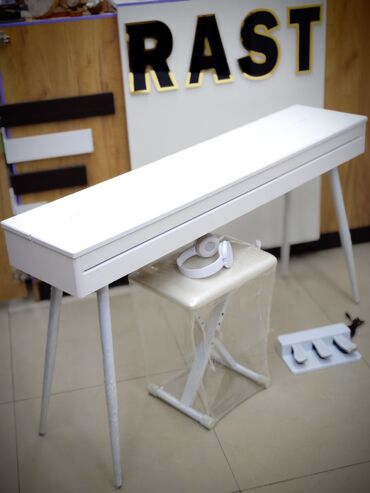 Pianolar: Piano, Rəqəmsal, Yeni, Ünvandan götürmə -da lalafo.az — 19 Pianolar: Piano, Rəqəmsal, Yeni, Ünvandan götürmə — 19