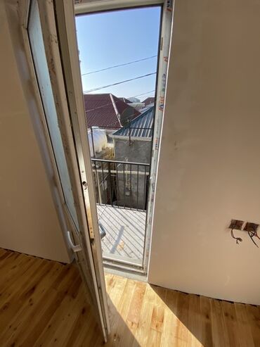 Həyət evləri və villaların satışı: İki mərtəbəli fərdi ev - Plan: 2 mərtəbə, daxildə metal karkaslı — 18