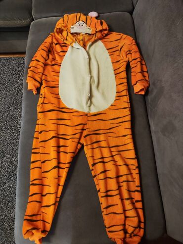 пижама кигуруми: Комплект, цвет - Оранжевый, Б/у