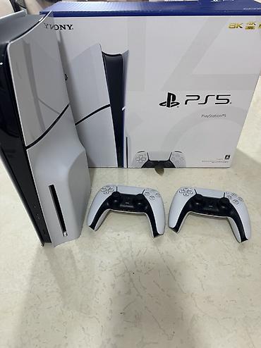 Sony PlayStation: PlayStation 5 Slim 1 ТБ — идеальная ! Продаётся PlayStation 5 Slim 1 — 6