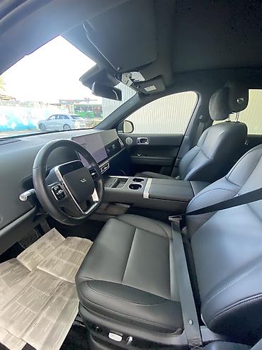 c max: Lixiang L6: 2024 г., 1.5 л, Автомат, Гибрид, Внедорожник — 7
