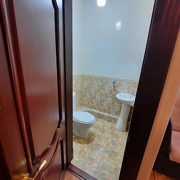 Долгосрочная аренда квартир: 3 комнаты, Агентство недвижимости, Без подселения, С мебелью полностью — 17