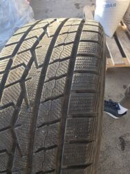 шины внедорожник: Продаю шины 570, таета лендкрузер 285.50.20 почти новые