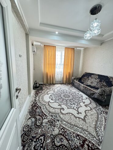 квартира на долгий спок: 2 бөлмө, Менчик ээси, Чогуу жашоосу жок, Толугу менен эмереги бар