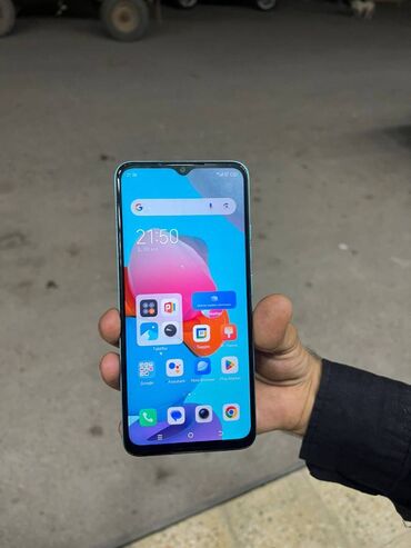 telefon 100: Tecno Spark Go, 64 GB, rəng - Göy, Barmaq izi, Sensor