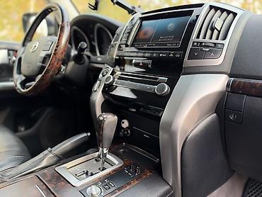 тойота 200 рестайлинг: Toyota Land Cruiser: 2012 г., 4.6 л, Автомат, Бензин, Внедорожник — 10