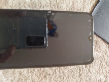 старый телефон мобильный: IPhone 16e 🍏, Кара, Куту