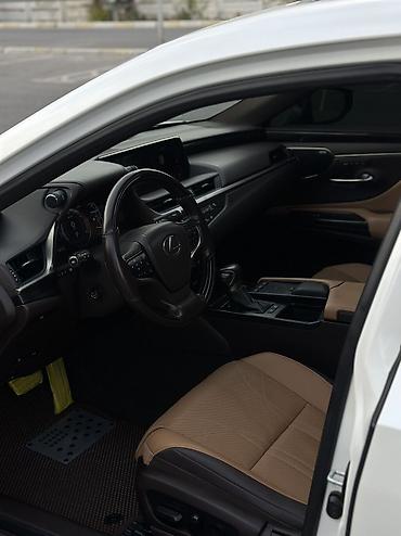Lexus: Lexus ES: 2019 г., 2.5 л, Вариатор, Гибрид, Седан — 10