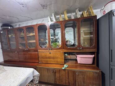 шкаф для кухни напольный: Гарнитур для зала, Б/у, Шкаф, Дерево, Самовывоз, цвет - Коричневый