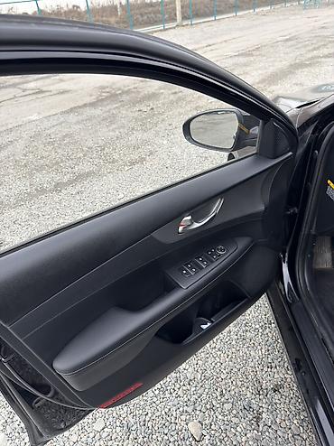 Kia: Kia K3: 2019 г., 1.6 л, Бензин, Седан — 5