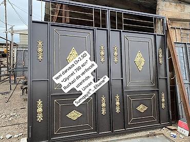 Metall darvaza – dekorativ qızılı elementlərlə - Ölçü: 3 x 2.5 m -