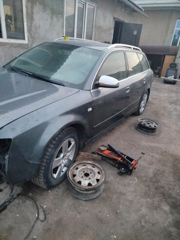 срочно в связи с переездом: Audi A4: 2003 г., 2.5 л, Автомат, Дизель, Универсал