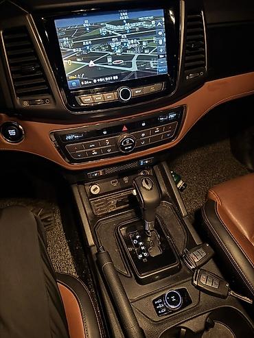 fr v: Ssangyong Rexton Khan: 2020 г., Дизель, Пикап — 8