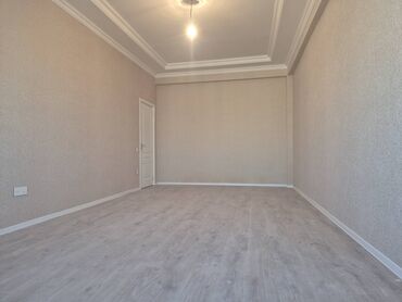 Qarajlar: Saray, 2 otaqlı, Yeni tikili, 86 kv. m