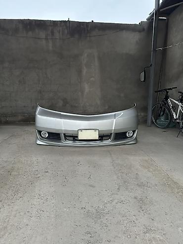 Бампер и комплектующие: Бампер Toyota, Оригинал — 1