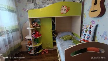 двухъярусные кровати детские б у: Детская гарнитура, Б/у, Для девочки, Для мальчика, цвет - Зеленый, Самовывоз