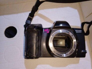 Fotoaparati: 1. Minolta Dynax 3000i 2. Minolta Dynax 5000i 3. Minolta Dynax 8000i — 2