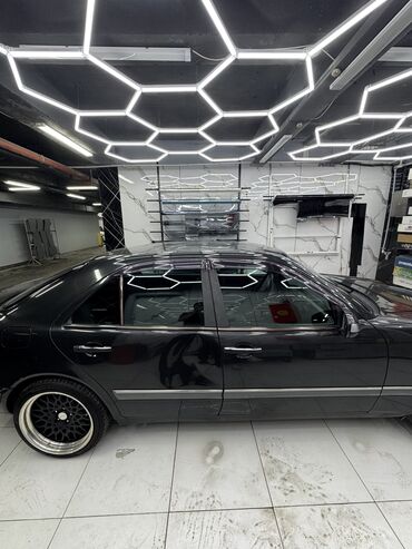 Автомойки: Автомойка | Оклейка защитной пленкой, Тонировка — 2