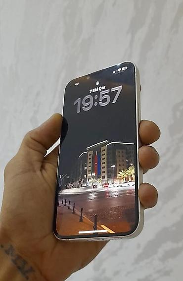 video magnitofon: IPhone 14, 128 ГБ, Белый — 1