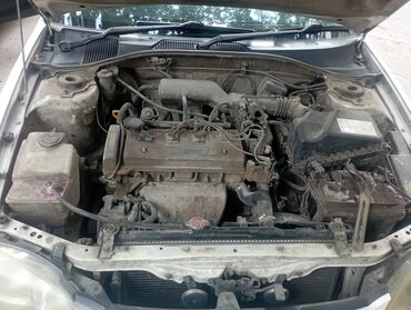 автомобили аккорд: Toyota Caldina универсал, правый руль, белый цвет кузова. Основные