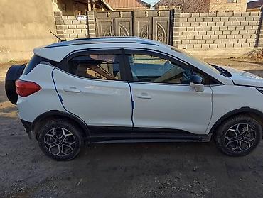 Другой электротранспорт: Электромобиль кроссовер (белый) Основные характеристики и оснащение — 2