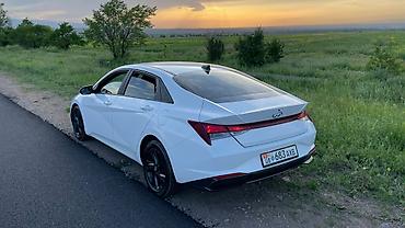 соната у20: Hyundai Avante: 2021 г., Гибрид, Седан — 2