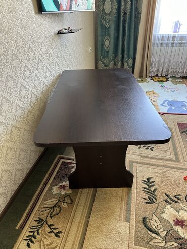 мебел стул: Кухонный Стол, цвет - Коричневый, Б/у