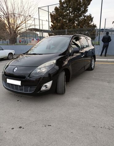 renault maxavik: Renault Grand Scenic: 1.4 l. | 2010 il | 285000 km. | Universal