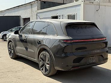 1: Lixiang L6: 2024 г., 1.5 л, Автомат, Гибрид, Кроссовер — 3