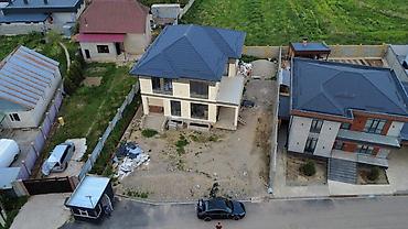 Продажа коттеджей и домов: 📣 Продаётся роскошный дом в VIP-городке! 📍 Локация: с. Беш-Кунгой — 7