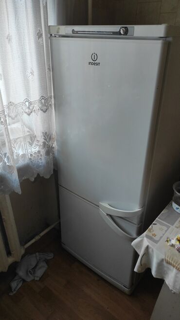 камера авто: Муздаткыч Indesit, Колдонулган, Эки камералуу, De frost (тамчы), 60 * 150 *