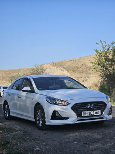 мерседес a160: Hyundai Sonata: 2018 г., 2 л, Автомат, Газ, Седан