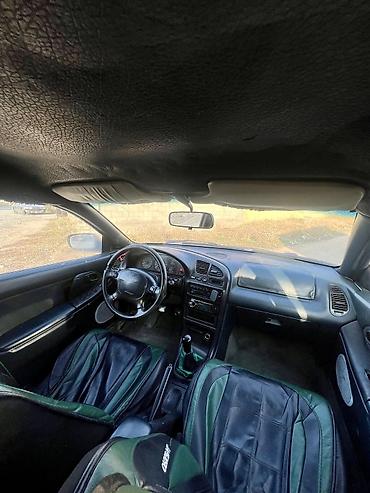баткенге жардам: Mazda 323: 1995 г., 1.8 л, Кол менен иштөөчү, Бензин, Седан — 6