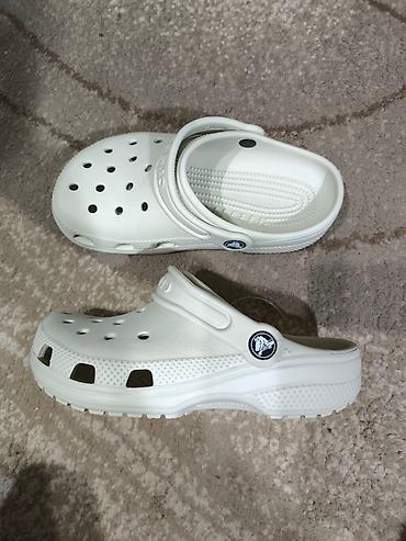 crocs original: Продаю кроксы, из Кореи, оригинал, не подошёл размер. размер 31-32 — 3