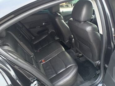 Chevrolet: Chevrolet Cruze: 1.4 l | 2015 il 252000 km Sedan — 9