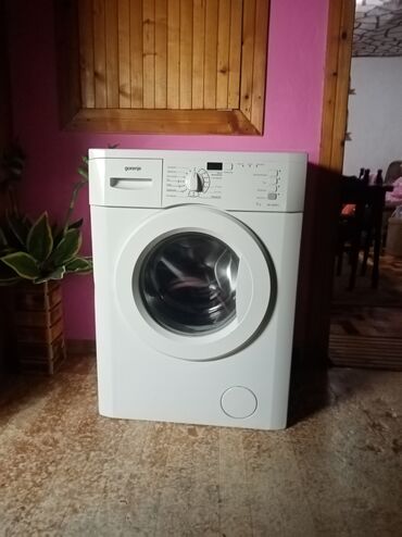 vaga za merenje kofera: Prodajem Gorenje ispravnu veš mašinu za nemačko tržište! Cena: 100