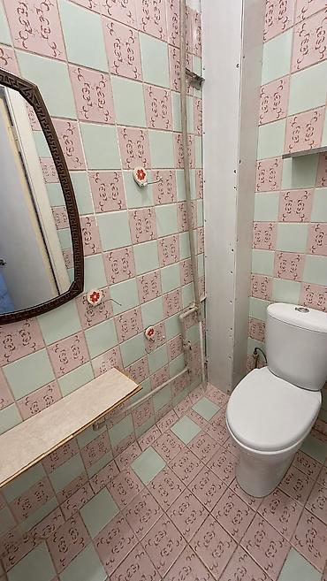 квартира филармония: 2 комнаты, 55 м², 105 серия, 2 этаж, Старый ремонт — 6