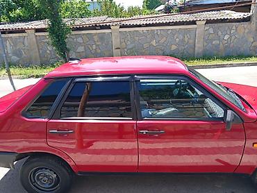 maşın vaz: VAZ (LADA) 21099: 1.5 l | 1993 il 525166 km Sedan — 2