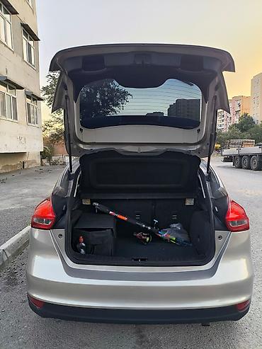 turbo az islenmis avtomobiller: Ford Focus: 1 l | 2016 il 200000 km Hetçbek — 6